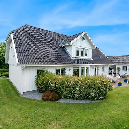Dom wakacyjny Brimi - 300m From The Sea By Interhome *